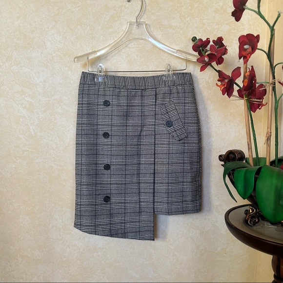 Chriselle Lim Collection Bianca Houndstooth Button Front Skirt Grey Size Medium - Picture 3 of 4